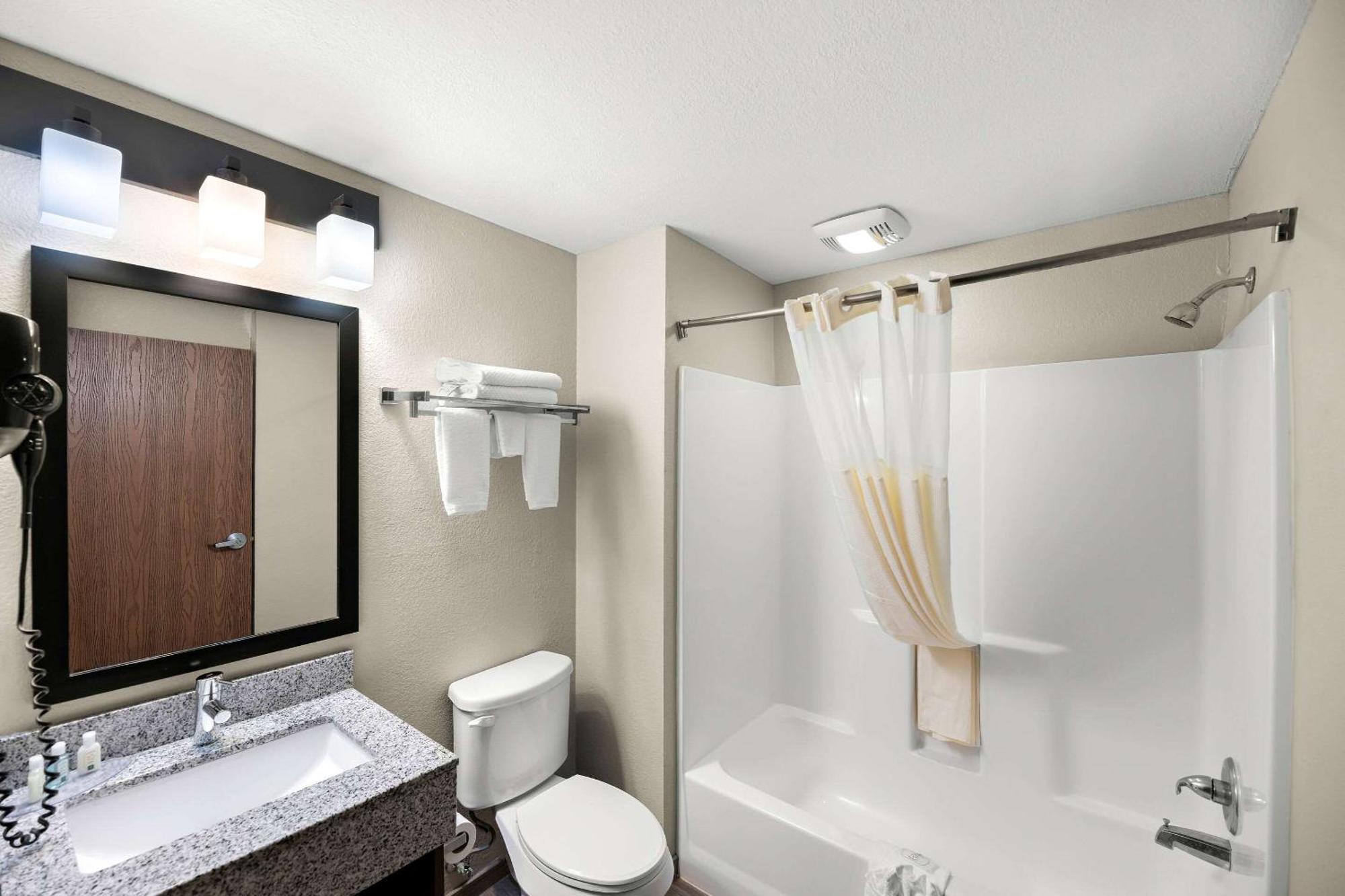 Quality Inn & Suites Big Spring Kültér fotó